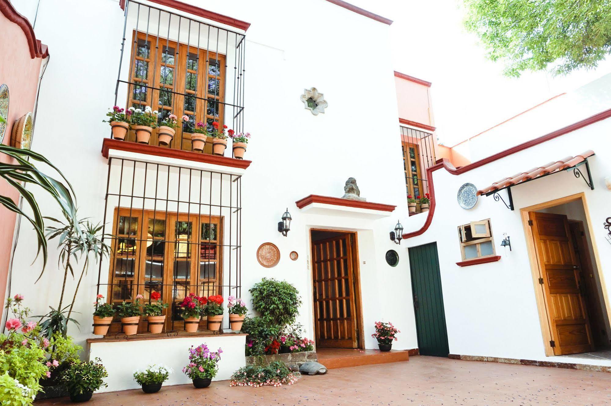 Acomodação com café da manhã  Casa Jacinta 3*